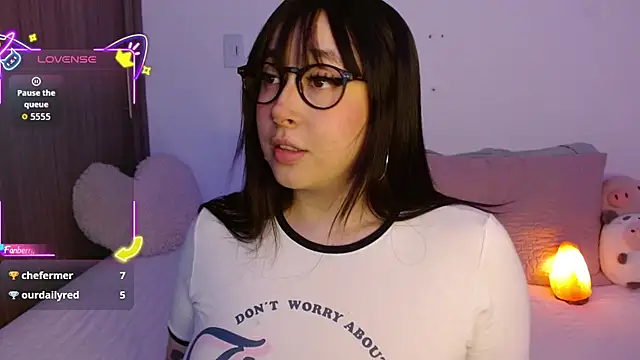 Oliviargf online show from 11, 9, 2025