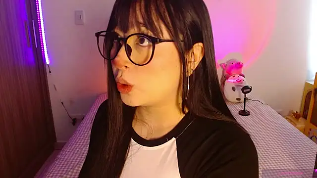 Oliviargf online show from 23, 5, 2026