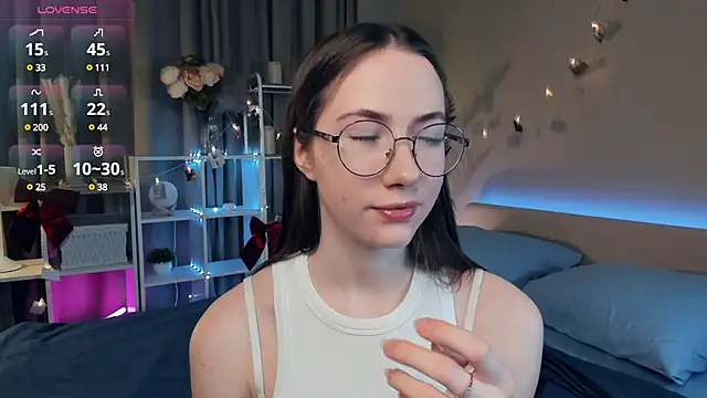 Kira mindnes online show from 16, 3, 2025