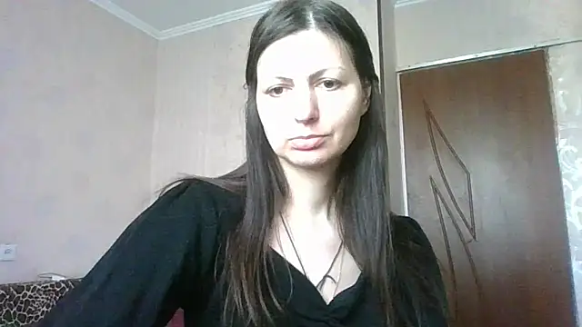 Snapshot of AliseWats chatting on 11, 3, 2025 AliseWats online show from 11, 3, 2025