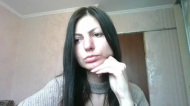 Snapshot of AliseWats chatting on 12, 3, 2025 AliseWats online show from 12, 3, 2025