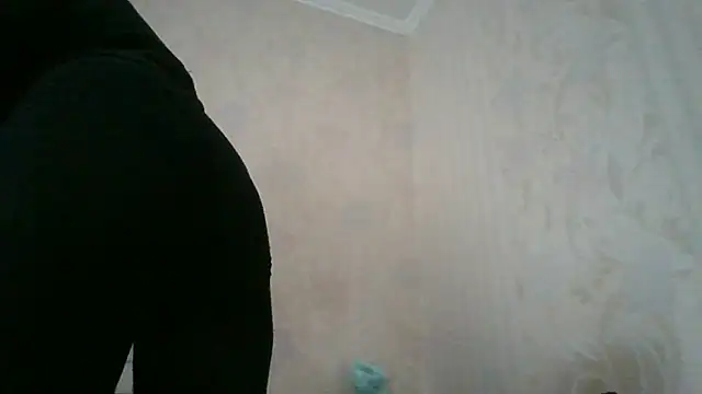 Snapshot of AliseWats chatting on 11, 10, 2025 AliseWats online show from 11, 10, 2025