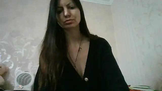 Snapshot of AliseWats chatting on 13, 10, 2025 AliseWats online show from 13, 10, 2025