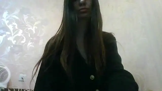 Snapshot of AliseWats chatting on 28, 10, 2025 AliseWats online show from 28, 10, 2025