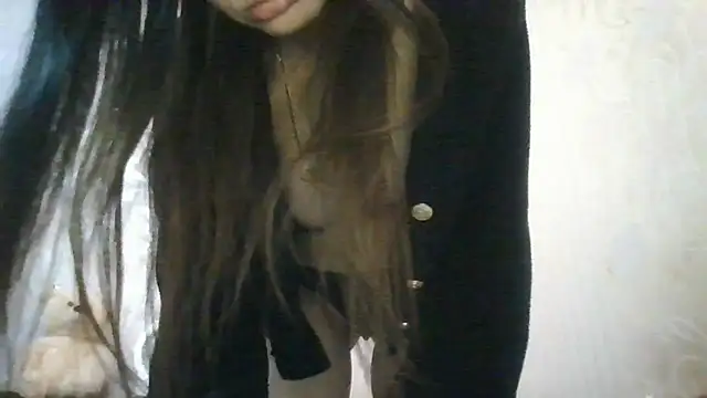 Snapshot of AliseWats chatting on 17, 12, 2025 AliseWats online show from 17, 12, 2025