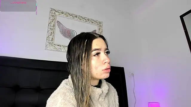 Lola Blondie online show from 10, 9, 2025