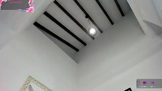 Lola Blondie online show from 9, 10, 2025