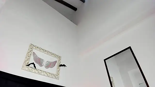 Lola Blondie online show from 19, 10, 2025