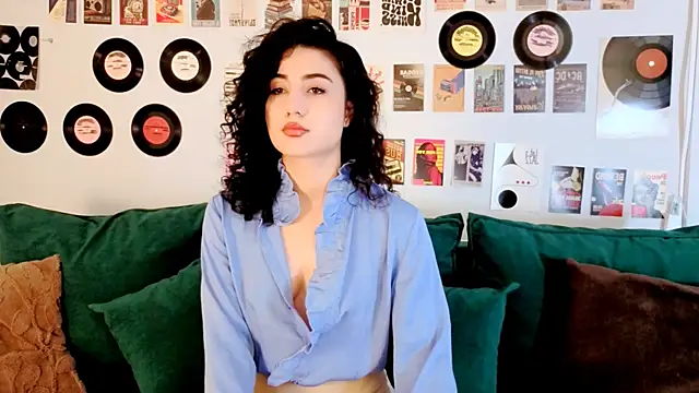 Snapshot of Maya_Rogerss chatting on 12, 7, 2026 Maya Rogerss online show from 12, 7, 2026