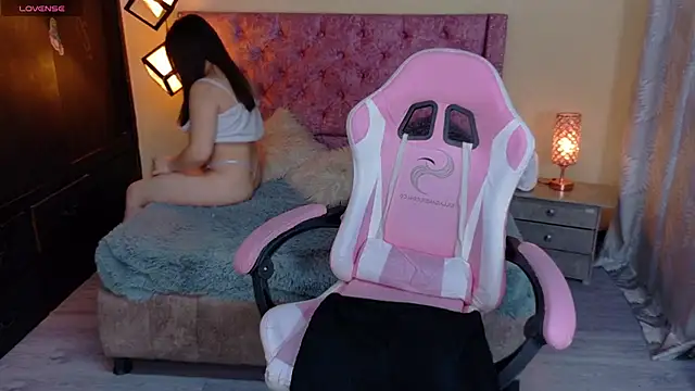 Snapshot of sweet__thang chatting on 25, 10, 2025 sweet thang online show from 25, 10, 2025