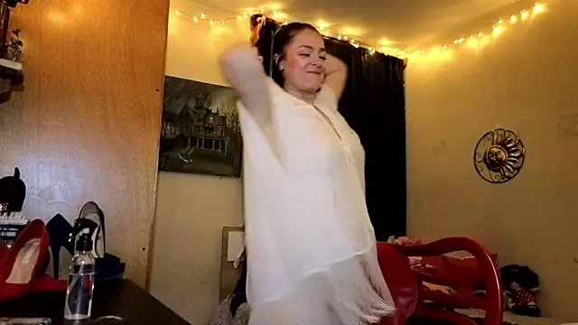 ValkaBlue online show from 8, 3, 2025