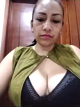 Snapshot of Carlasm- chatting on 2, 10, 2025 Carlasm- online show from 2, 10, 2025