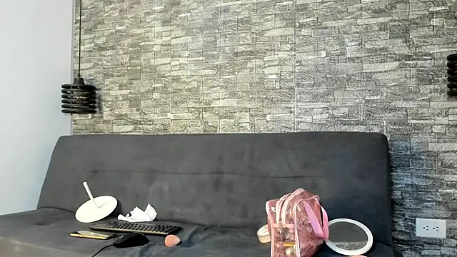 ASHLEY AND ASH online show from 5, 11, 2025