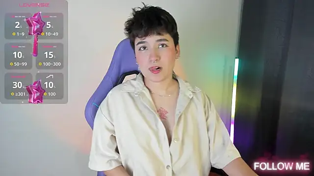 Snapshot of emma_cute7 chatting on 7, 11, 2025 emma cute7 online show from 7, 11, 2025