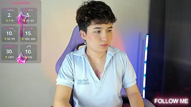 Snapshot of emma_cute7 chatting on 11, 11, 2025 emma cute7 online show from 11, 11, 2025