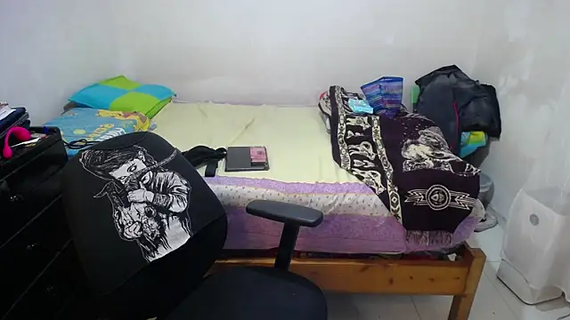 freyaa sorcerees online show from 11, 3, 2025