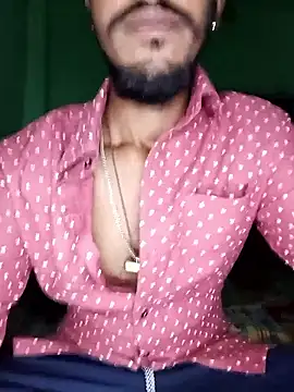 Snapshot of RanaSort chatting on 14, 11, 2025 RanaSort online show from 14, 11, 2025