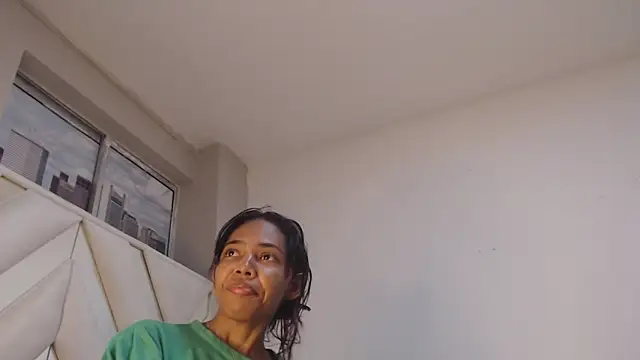 willow smitt online show from 25, 3, 2026