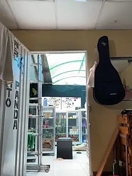 Snapshot of val_zx chatting on 11, 9, 2025 val zx online show from 11, 9, 2025