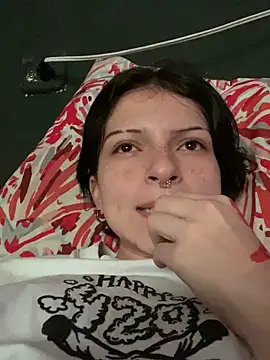 Snapshot of val_zx chatting on 15, 9, 2025 val zx online show from 15, 9, 2025