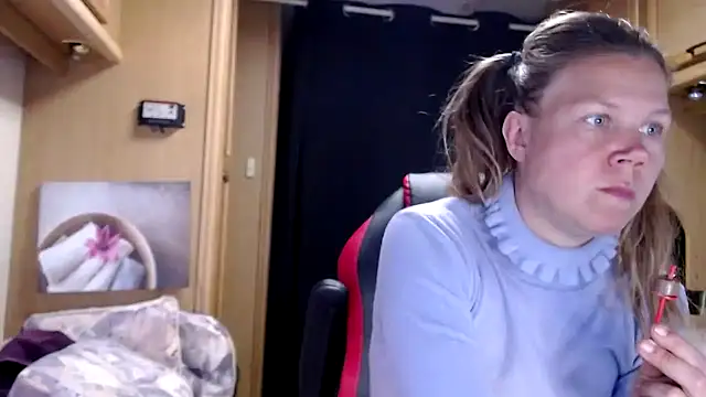 CallMeMaria online show from 16, 1, 2025