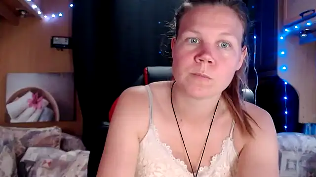 CallMeMaria online show from 24, 1, 2025