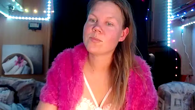 CallMeMaria online show from 30, 1, 2025