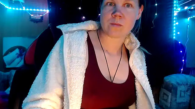 CallMeMaria online show from 26, 2, 2025