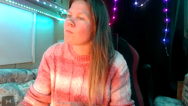 CallMeMaria online show from 18, 3, 2025