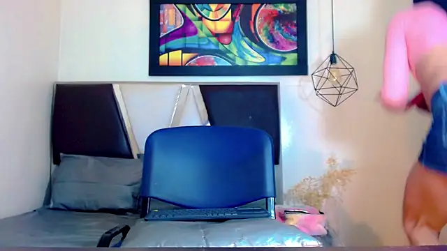 alexsandra kiss online show from 7, 11, 2025