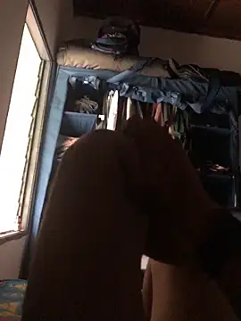 John Syukri online show from 4, 12, 2025