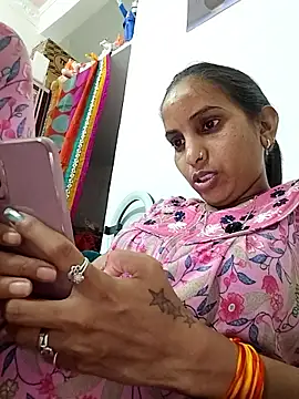 Snapshot of Hotty-Nidhi chatting on 12, 2, 2026 Hotty-Nidhi online show from 12, 2, 2026