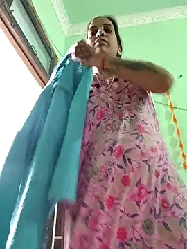 Snapshot of Hotty-Nidhi chatting on 19, 2, 2026 Hotty-Nidhi online show from 19, 2, 2026