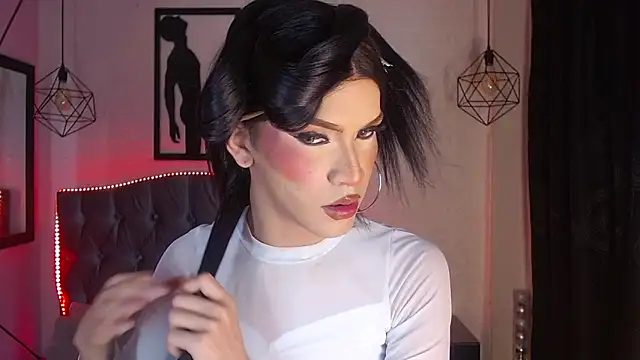 agatha rodriguez online show from 6, 3, 2026