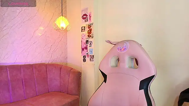 Snapshot of adara_evanss chatting on 9, 11, 2025 adara evanss online show from 9, 11, 2025