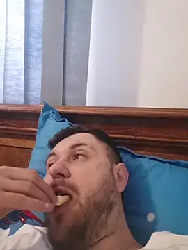 Snapshot of hugedickedd chatting on 20, 2, 2026 hugedickedd online show from 20, 2, 2026