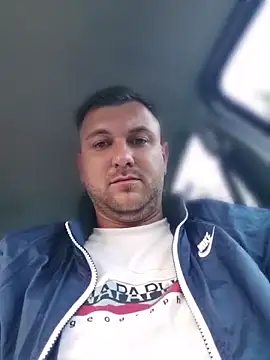 hugedickedd online show from 5, 6, 2026