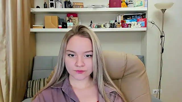 Snapshot of Kara_Smith_ chatting on 2, 12, 2024 Kara Smith online show from 2, 12, 2024