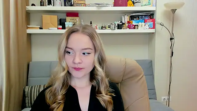 Snapshot of Kara_Smith_ chatting on 24, 1, 2025 Kara Smith online show from 24, 1, 2025