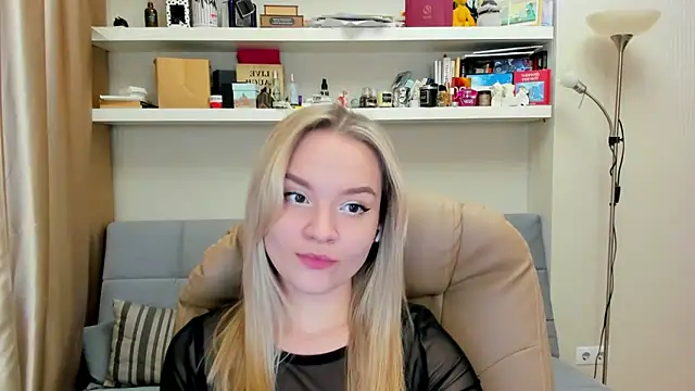 Snapshot of Kara_Smith_ chatting on 22, 2, 2025 Kara Smith online show from 22, 2, 2025