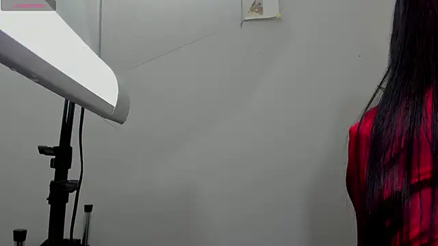 sarah temptation online show from 15, 4, 2026