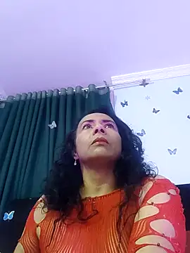 AlexaNovoa  online show from 9, 9, 2025