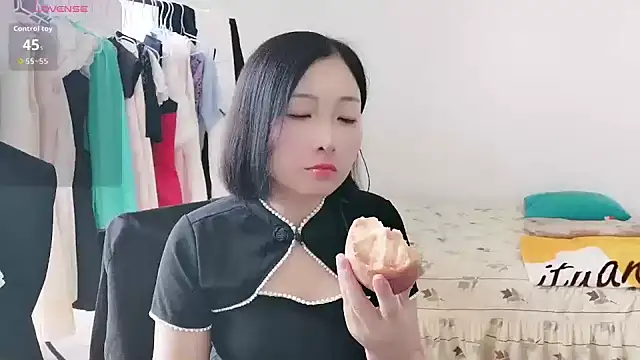 Snapshot of Rachel-6600 chatting on 15, 9, 2025 Rachel-6600 online show from 15, 9, 2025