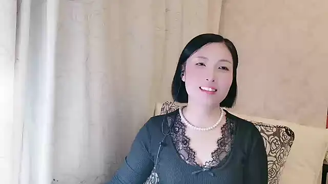 Snapshot of Rachel-6600 chatting on 12, 11, 2025 Rachel-6600 online show from 12, 11, 2025