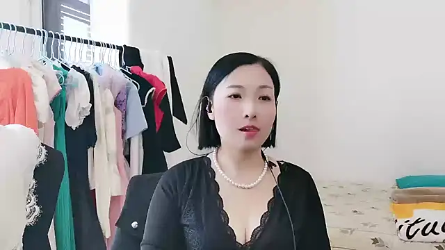 Snapshot of Rachel-6600 chatting on 26, 11, 2025 Rachel-6600 online show from 26, 11, 2025