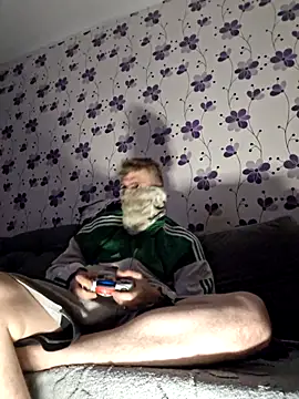 Snapshot of ThePython666 chatting on 24, 10, 2025 ThePython666 online show from 24, 10, 2025