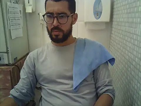 Snapshot of pdasgyn chatting on 4, 11, 2025 pdasgyn online show from 4, 11, 2025