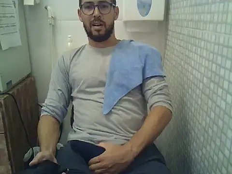 Snapshot of pdasgyn chatting on 5, 12, 2025 pdasgyn online show from 5, 12, 2025