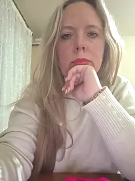 Irina3718 online show from 26, 11, 2025