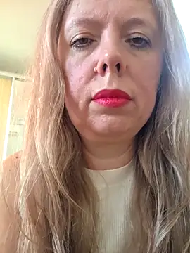 Irina3718 online show from 5, 4, 2026